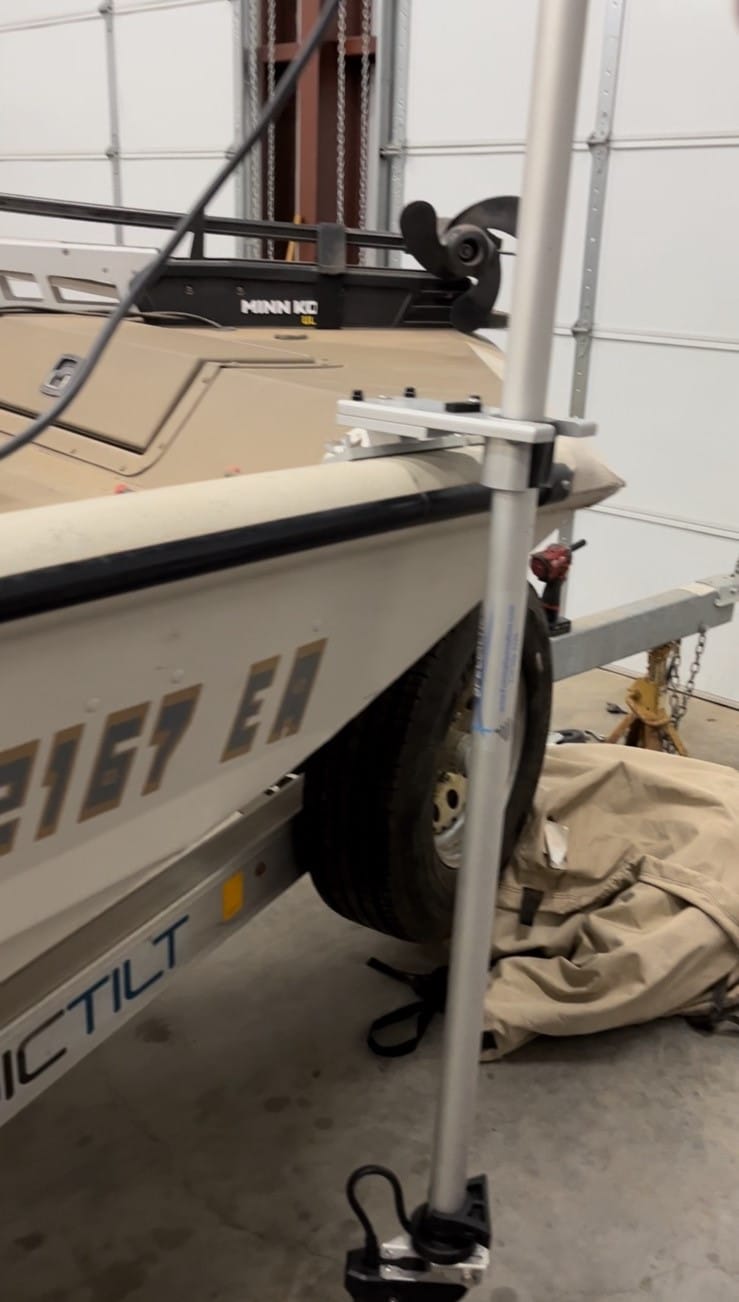 Sea Ark Boat 22 deg T bolt mounting, Heavy Duty Aluminum with Downrod for LVS32 (BTM-A8-SA22-48-DH-LVS32)